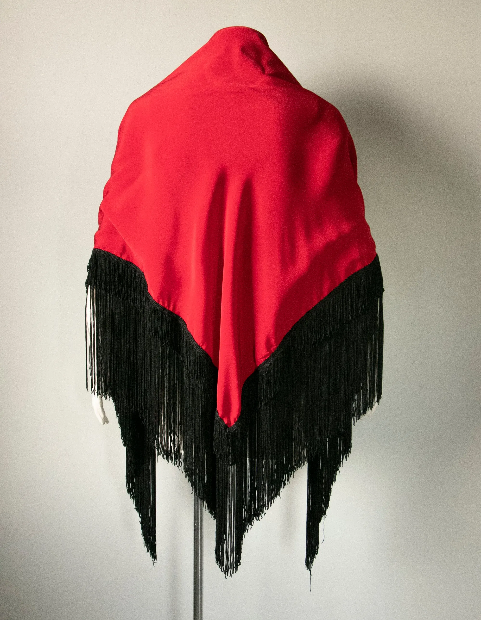 1970s Fringe Shawl Red & Black Long