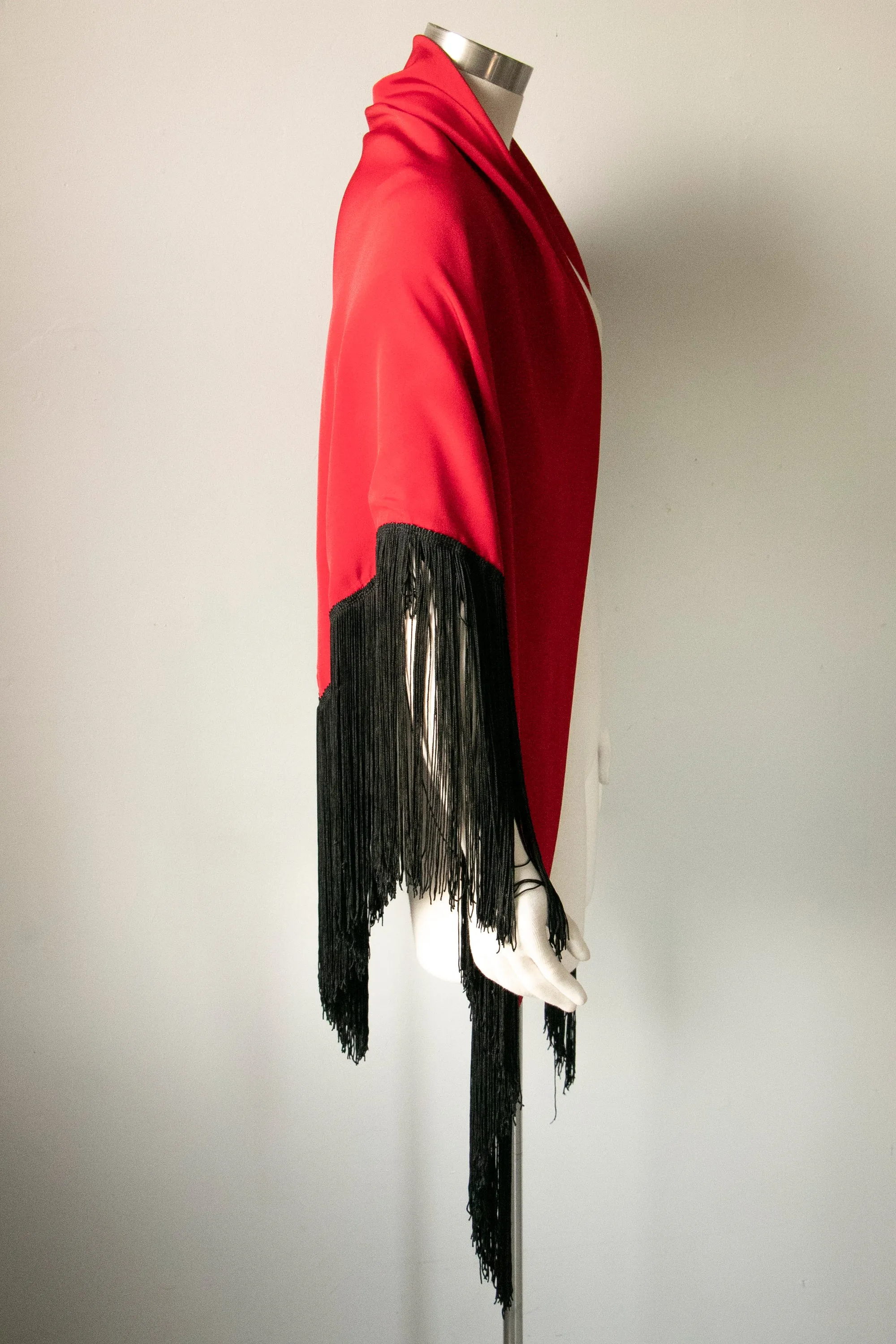 1970s Fringe Shawl Red & Black Long