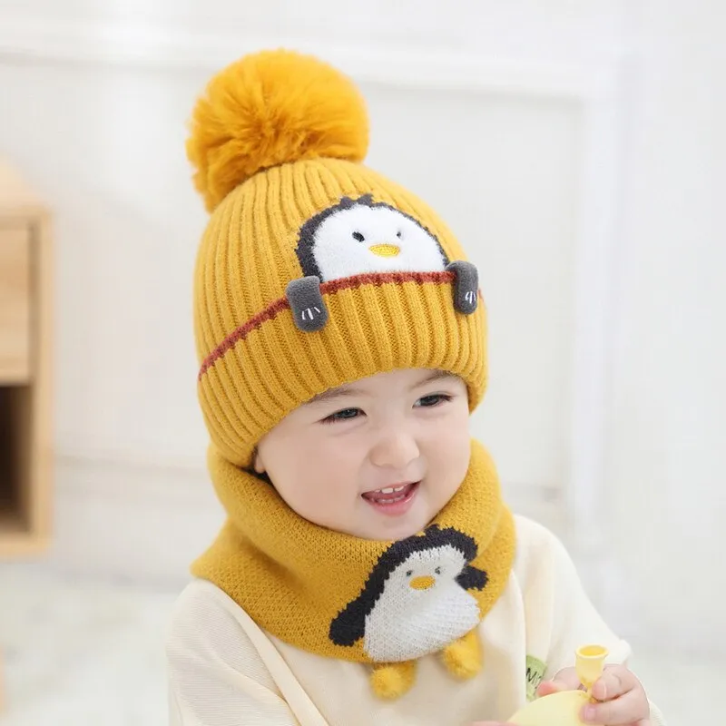 Animal Cartoon Knitted Scarf Pom Pom Hat Set For Kids