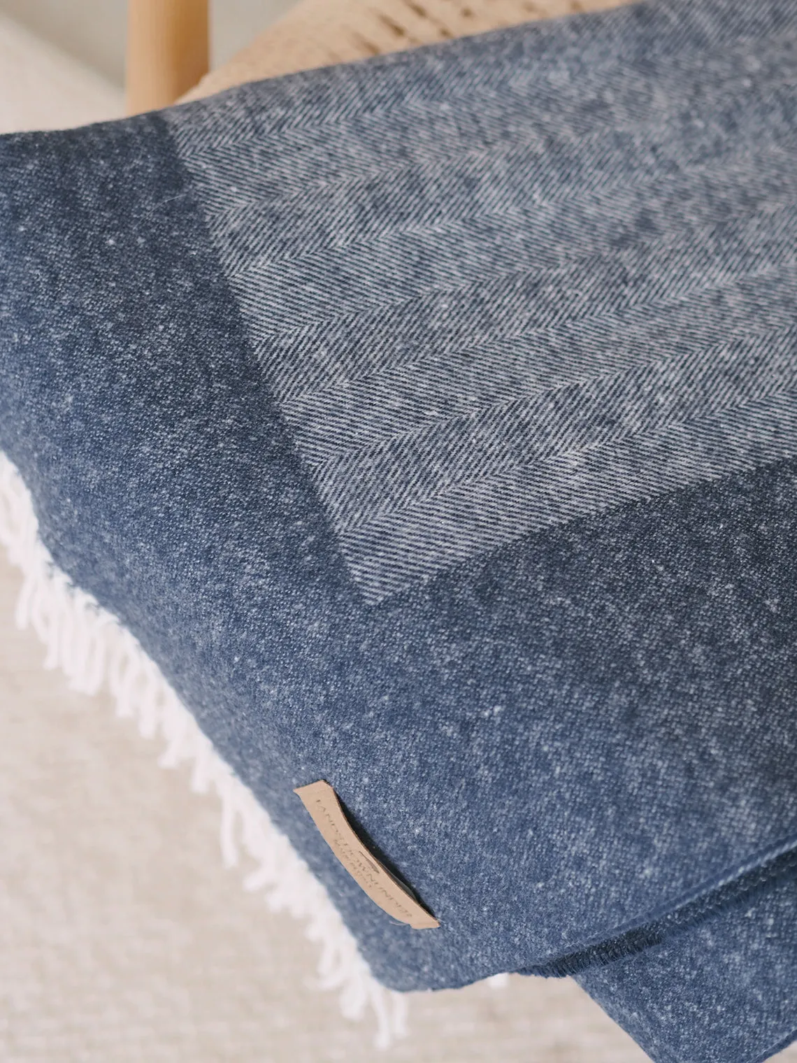 Elio Navy Border Throw