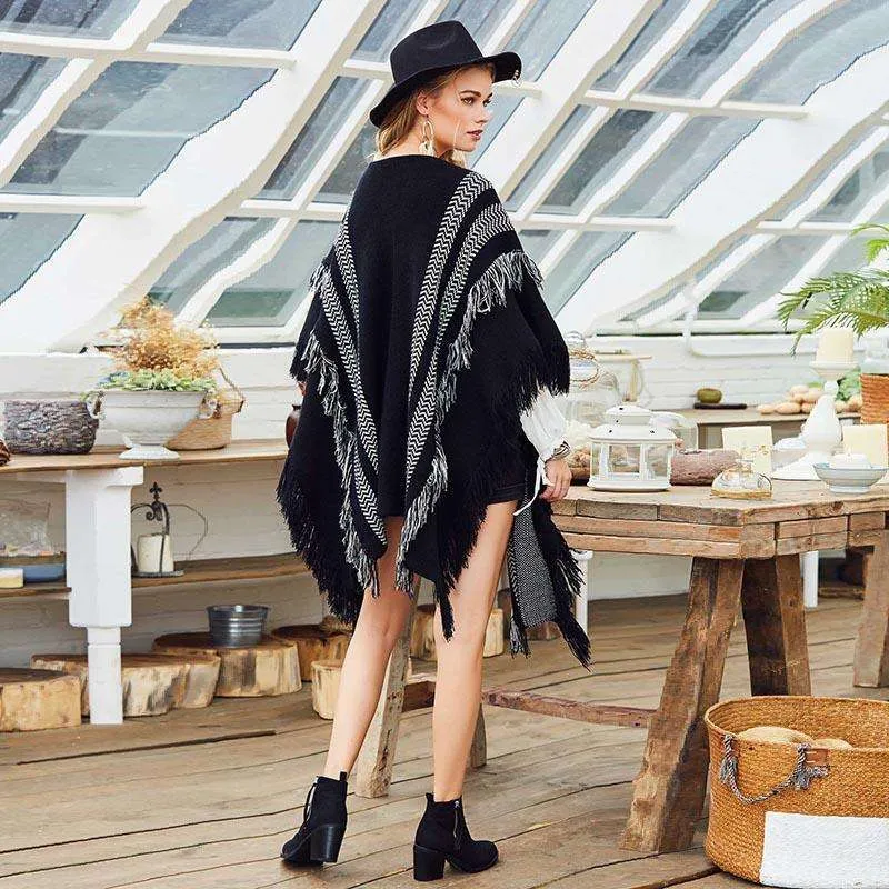 Monochrome Fringed Cape