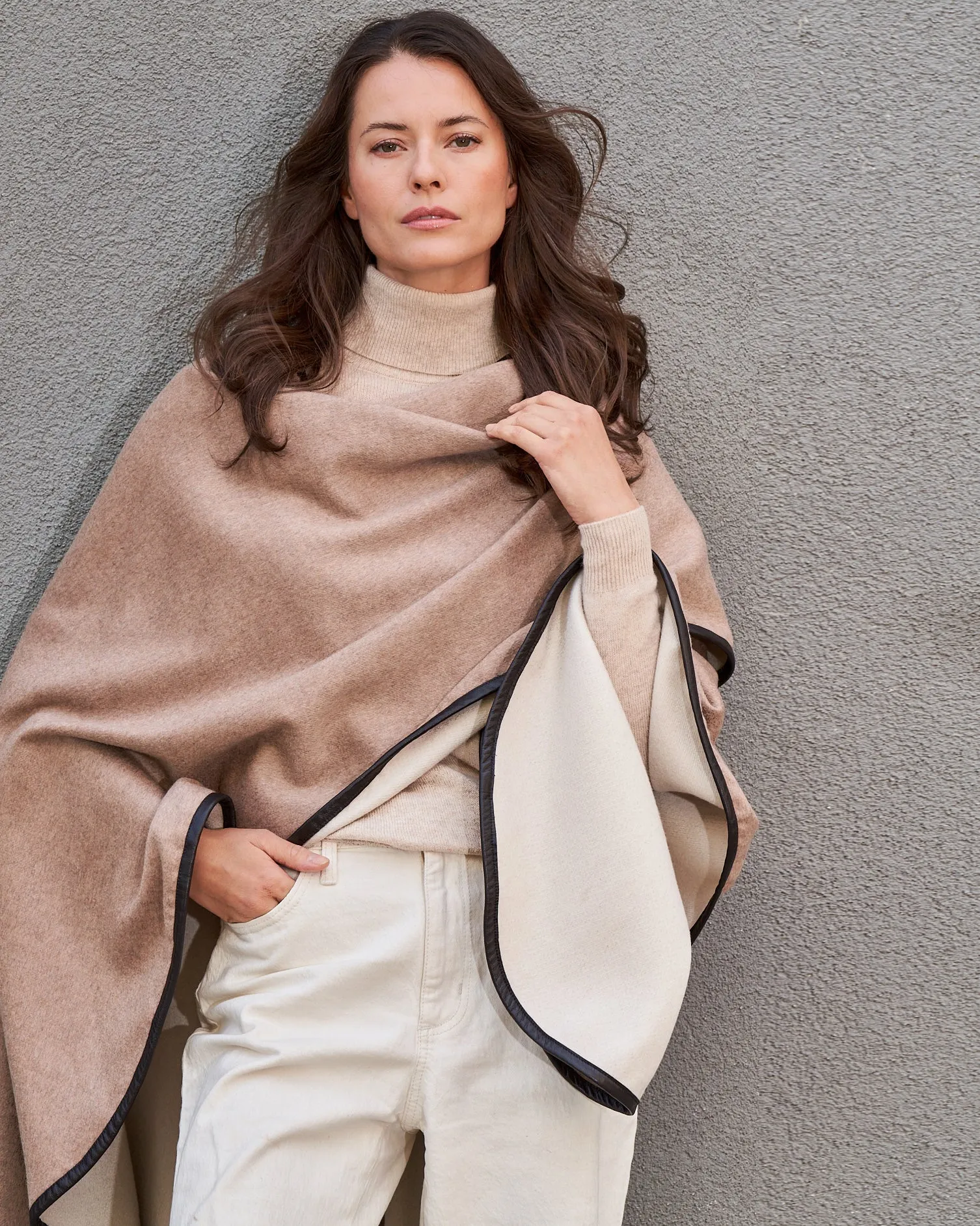 Roma Pure Cashmere Reversible Cape