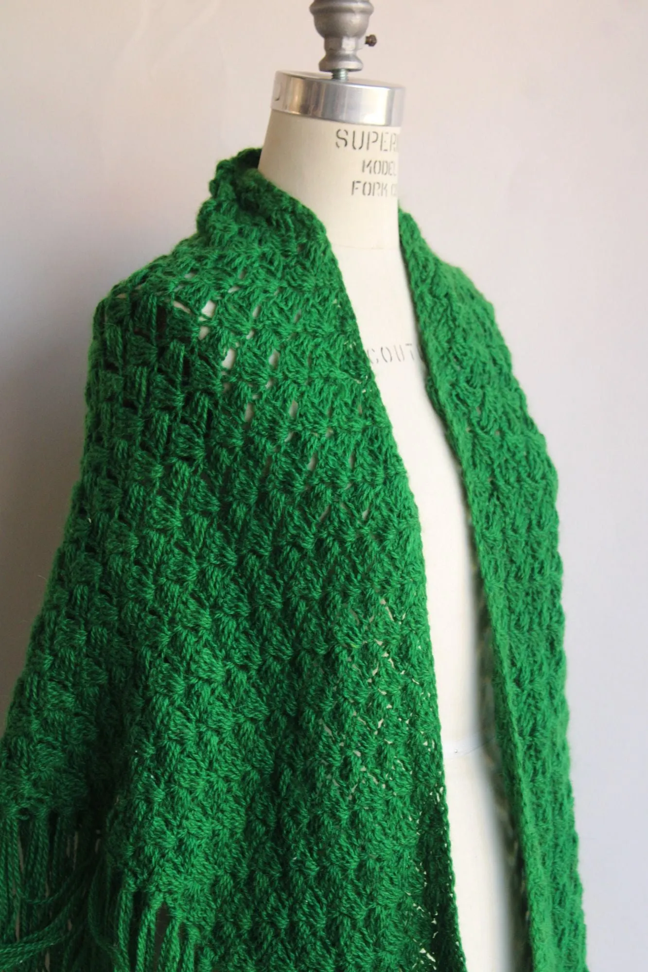 Vintage 1960s 1970s Green Knit with Fringe Shawl