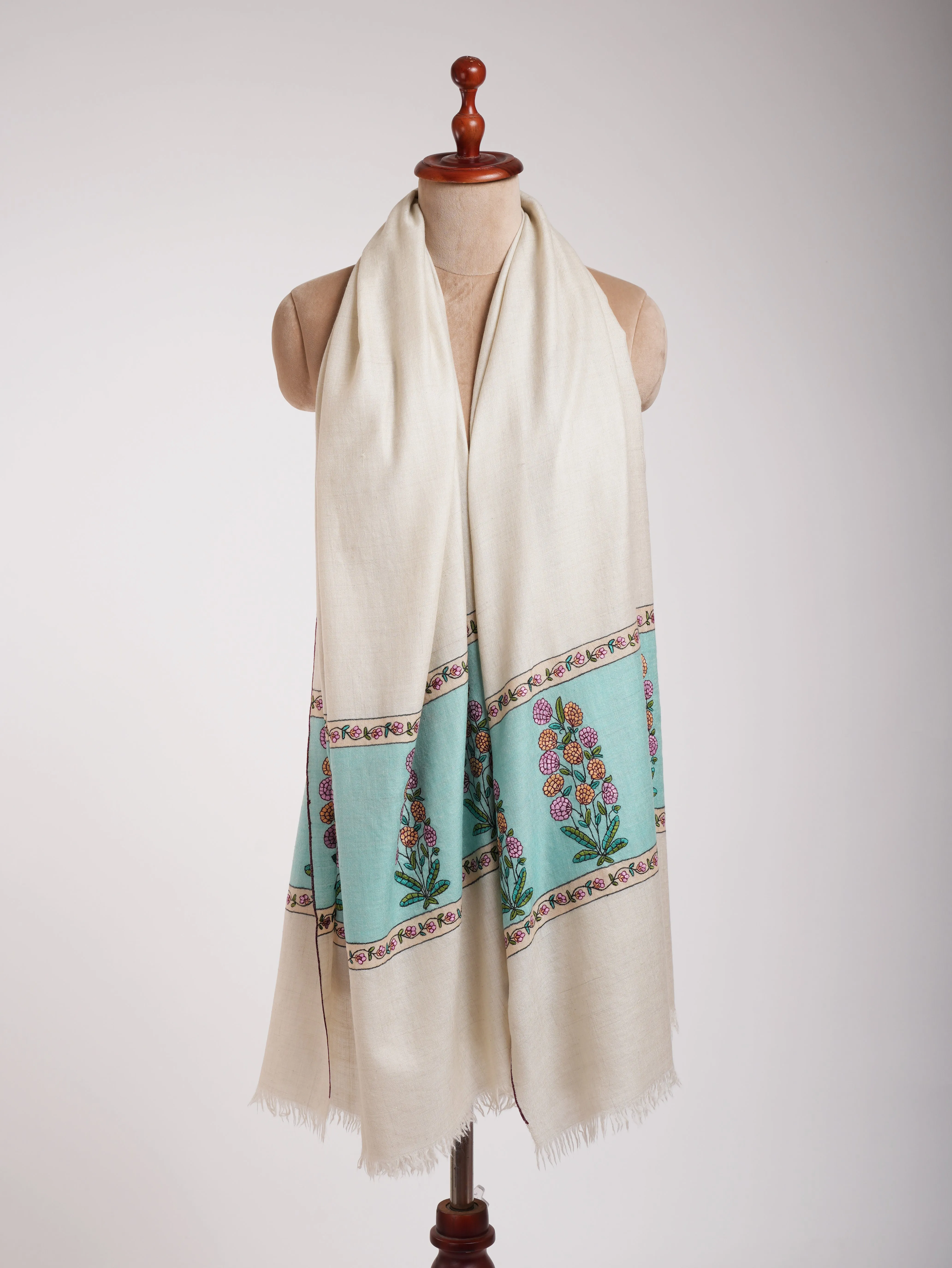 White Pashmina Shawl with Sozni Embroidery