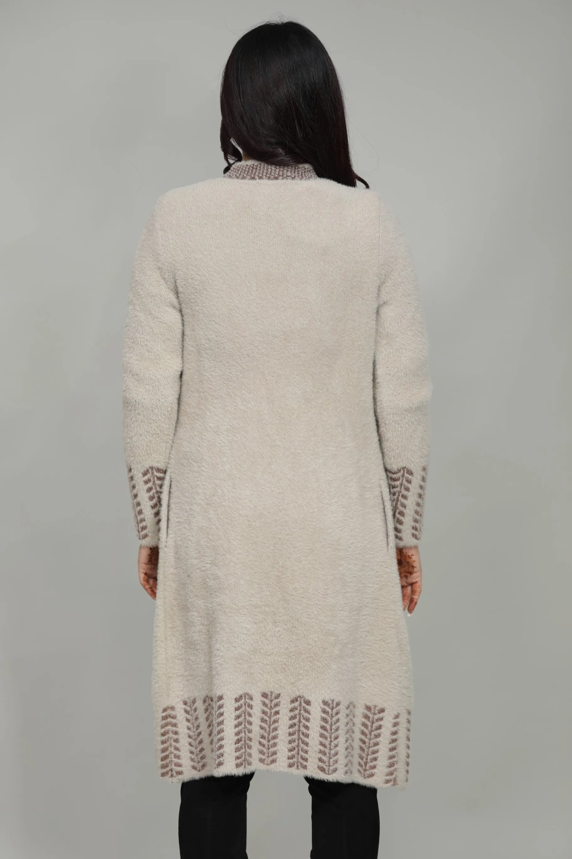 Women Woolen Designer Round Neck Cape